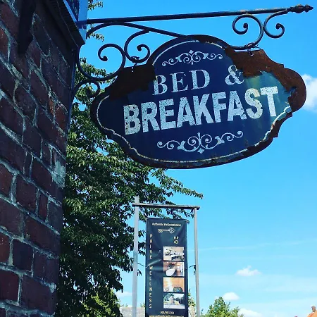 Authentic Wellnesshoeve Bed & Breakfast 2*