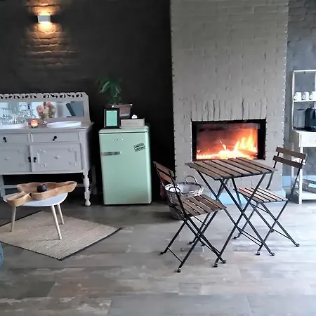 Authentic Wellnesshoeve Bed & Breakfast 2*